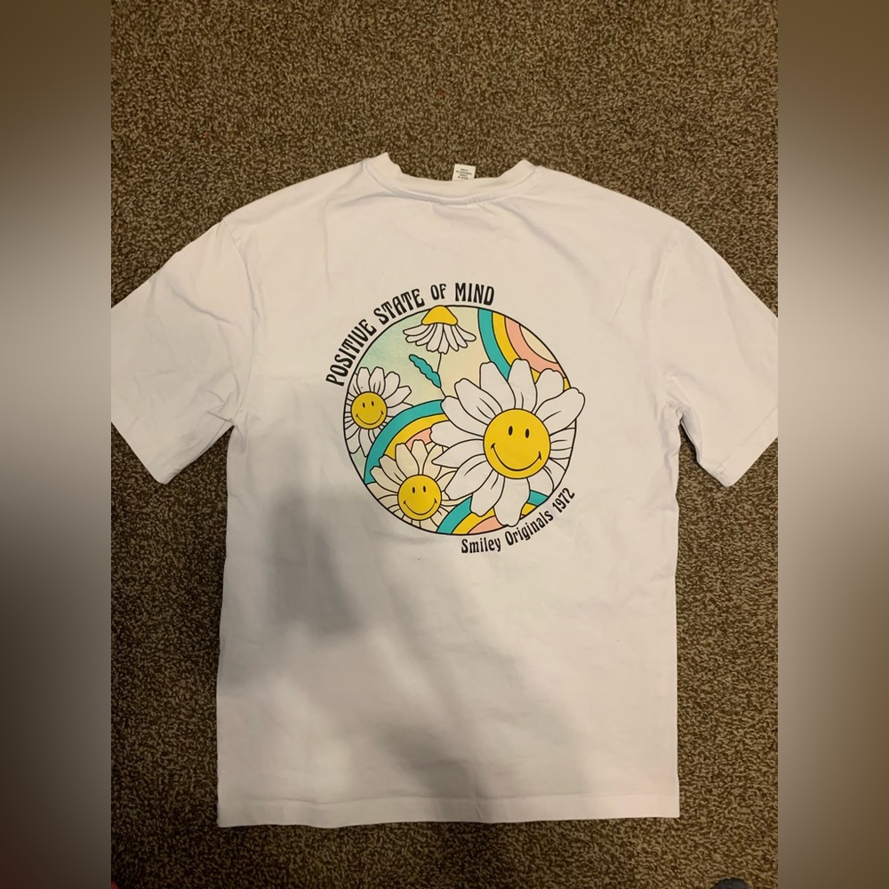 Women’s smiley X H&M t-shirt size XS